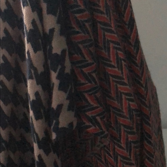 UNISEX DUAL DESIGNED UNIQUE DESIGNED SCARF - Picture 5 of 14